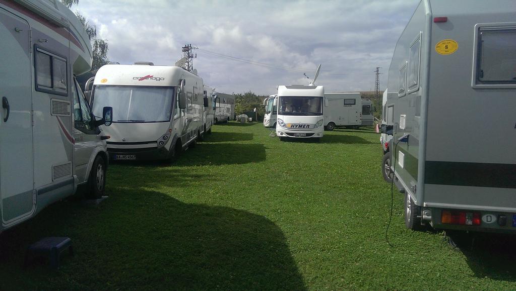 Camping Verila Hotel Sapareva Banya Luaran gambar