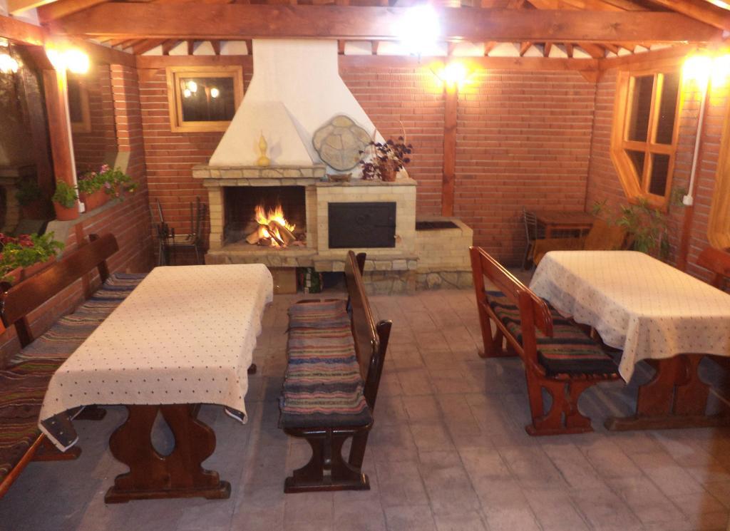 Camping Verila Hotel Sapareva Banya Luaran gambar