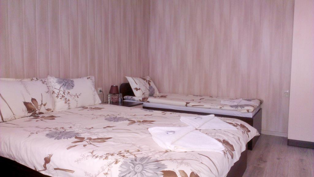 Camping Verila Hotel Sapareva Banya Luaran gambar