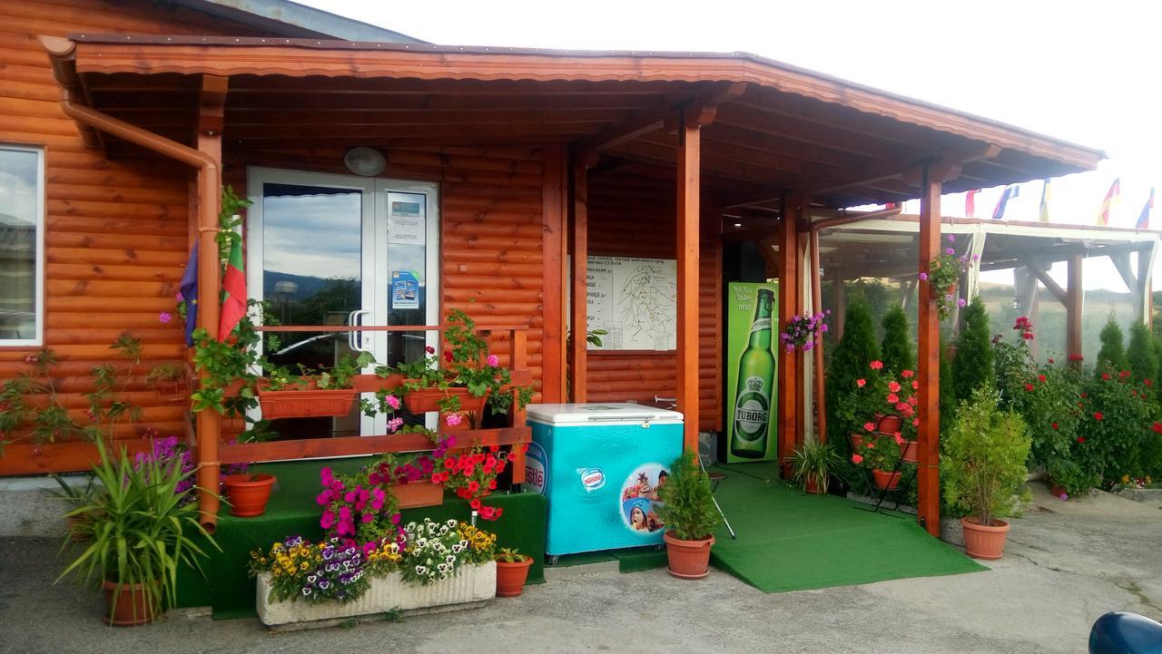 Camping Verila Hotel Sapareva Banya Luaran gambar